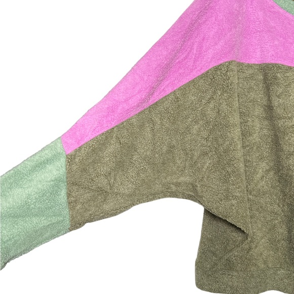 Colorblock Women's Top - Olive, Lavender, Mint - Picture 3 of 5